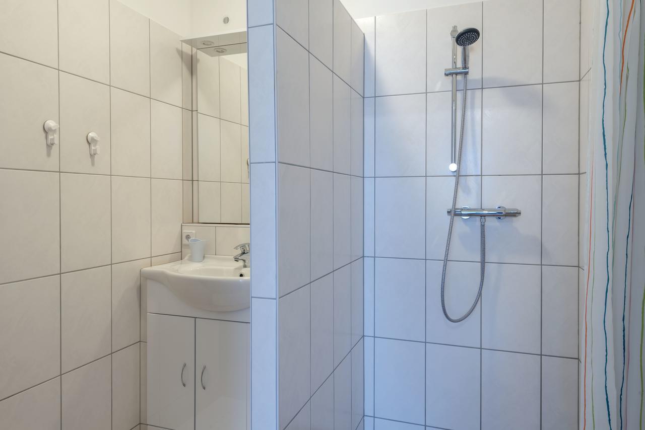 Wn Rooms Βίνερ Νόιστατ Εξωτερικό φωτογραφία