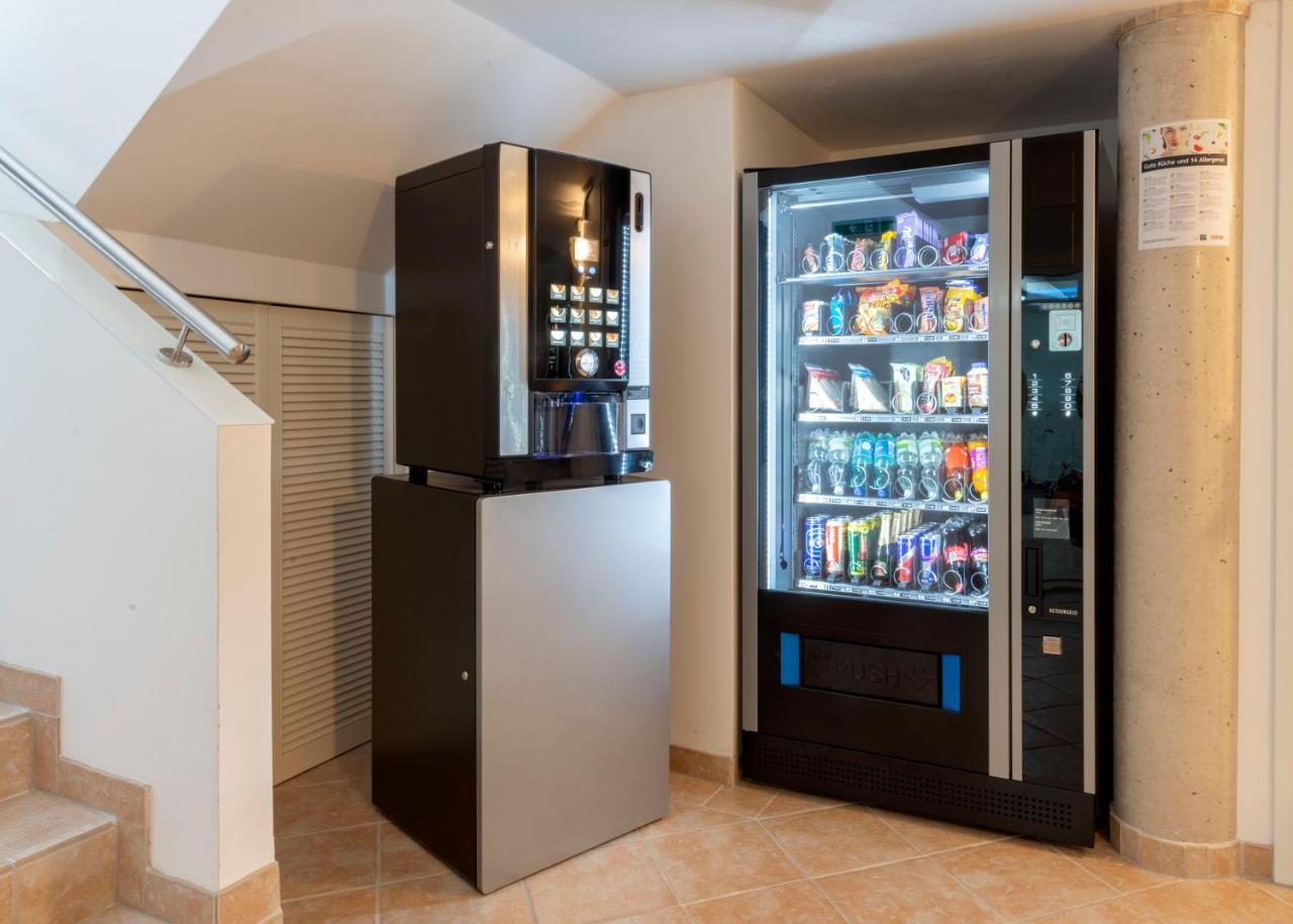 Wn Rooms Βίνερ Νόιστατ Εξωτερικό φωτογραφία